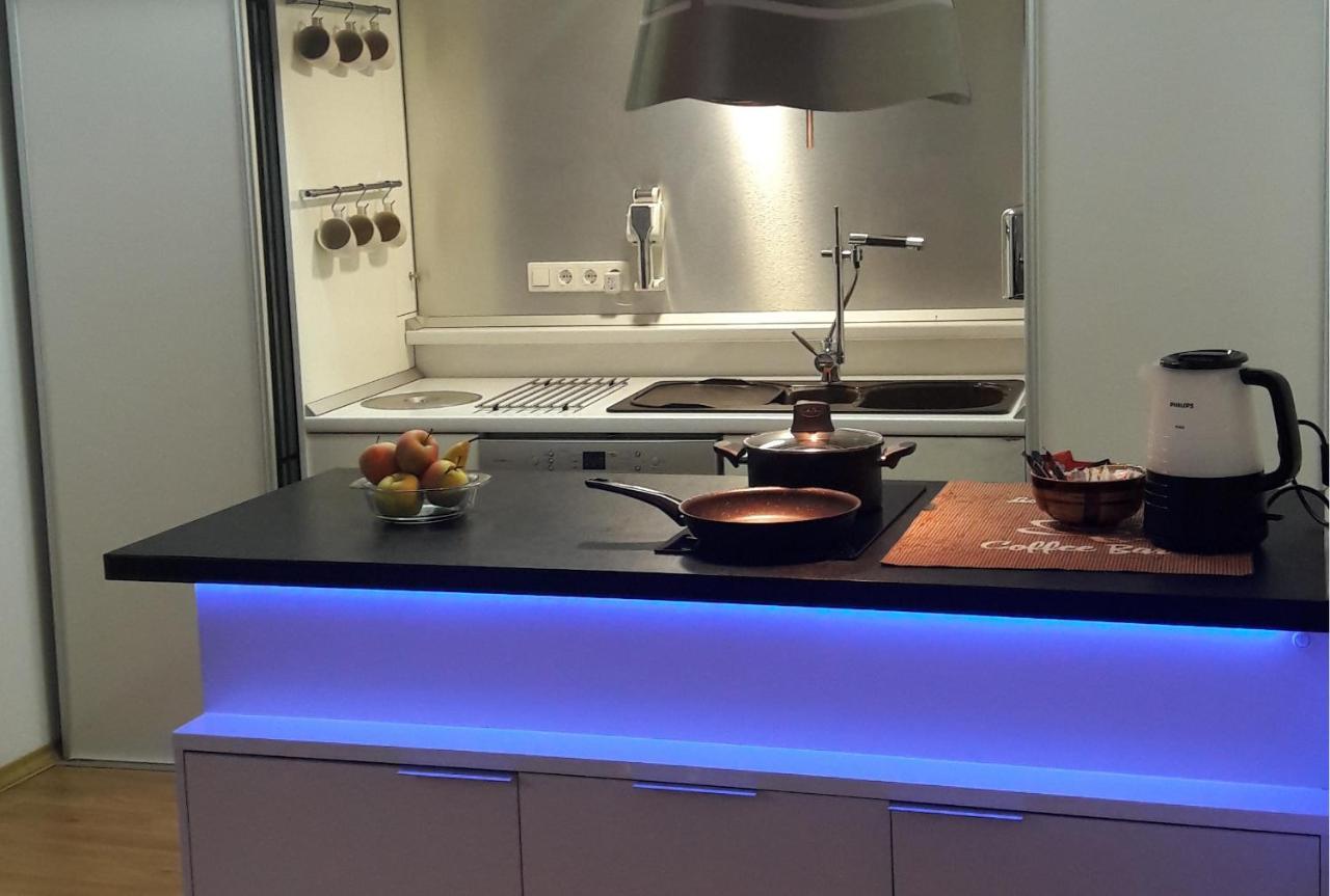 Sova Apartment Lviv Сenter Сity المظهر الخارجي الصورة