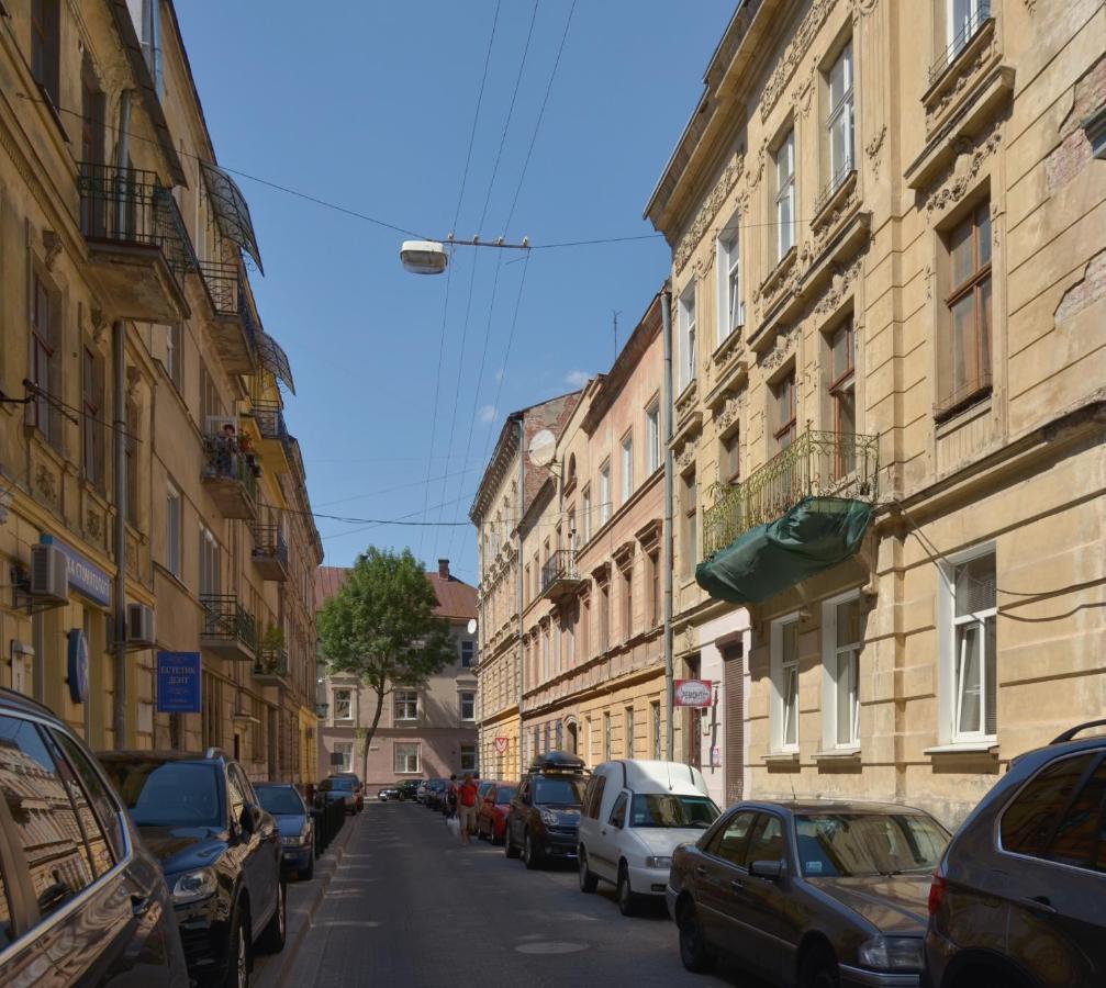 Sova Apartment Lviv Сenter Сity المظهر الخارجي الصورة
