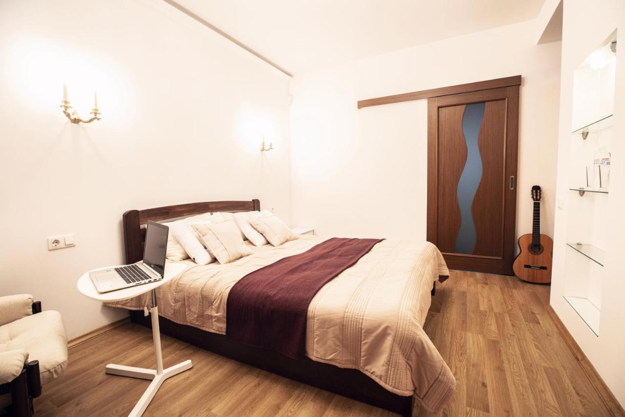 Sova Apartment Lviv Сenter Сity المظهر الخارجي الصورة